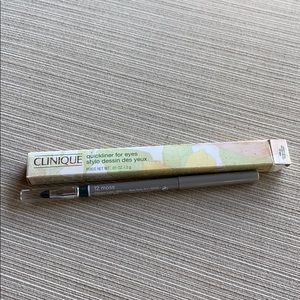 Clinique NWOT Quickliner For Eyes in Moss